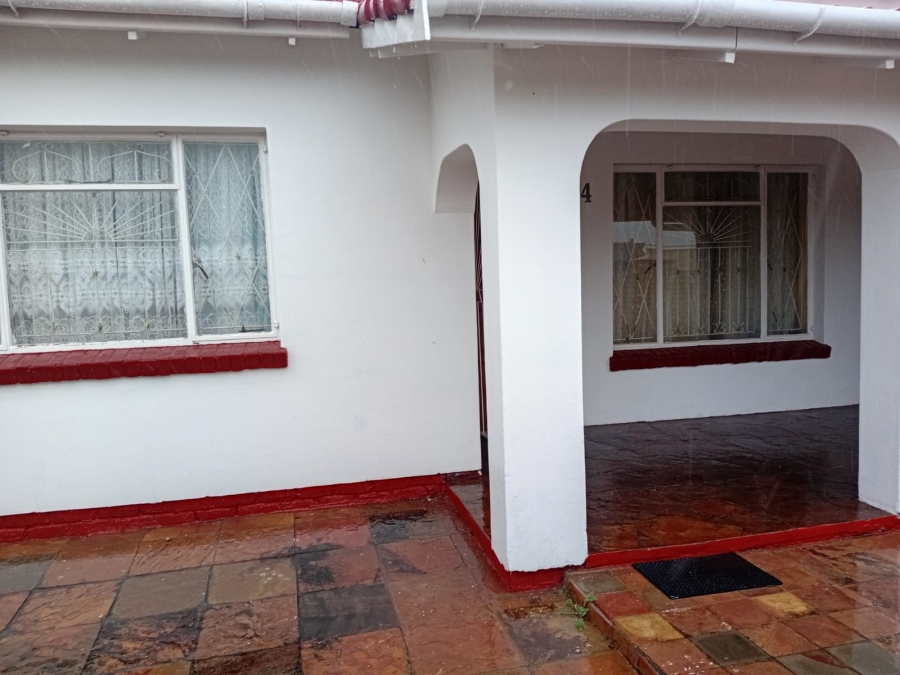 3 Bedroom Property for Sale in Kwa Nobuhle Eastern Cape